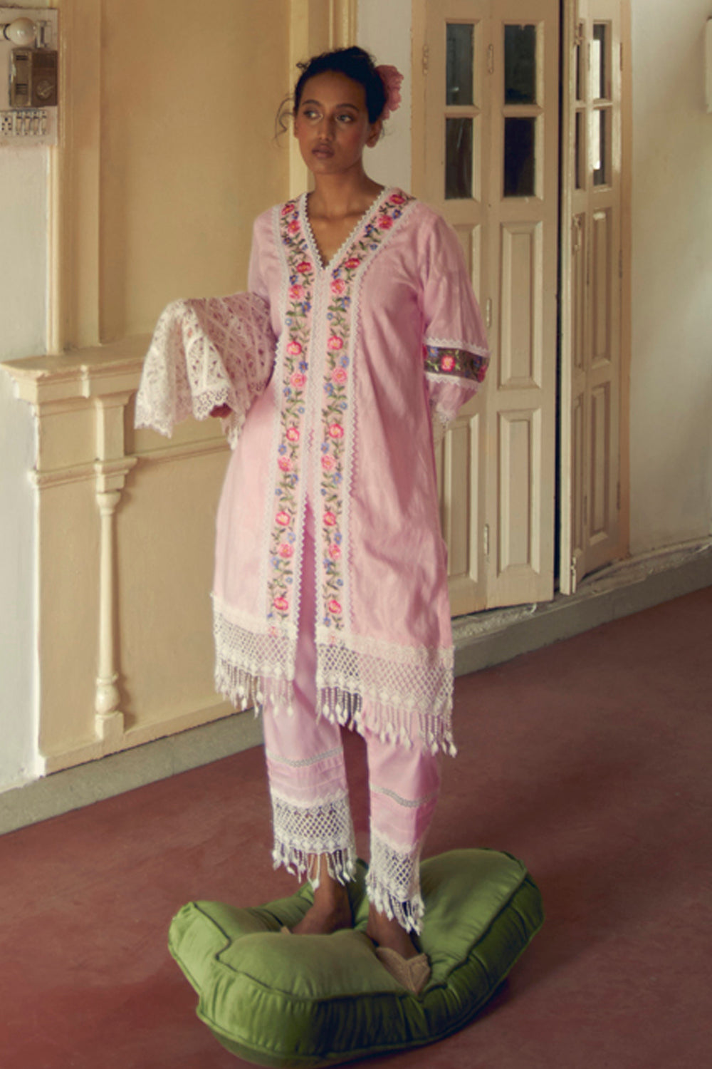 Jina Kurta Set