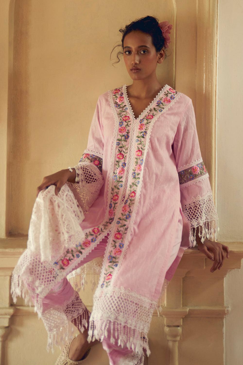 Jina Kurta Set