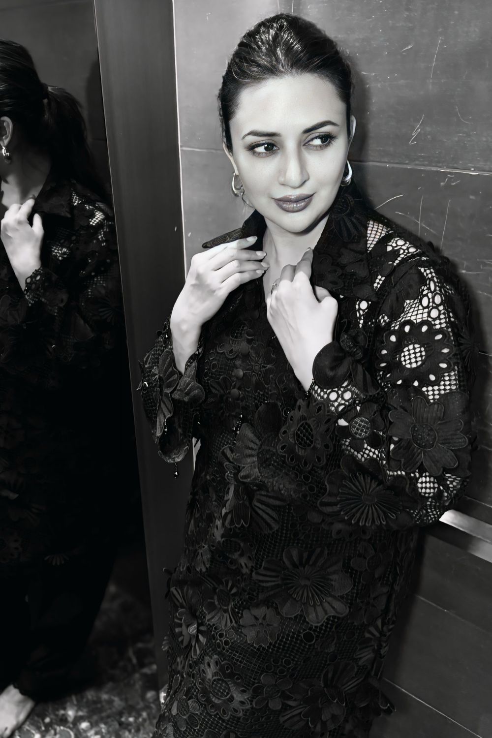 Divyanka Tripathi Dahiya In Our Diya Kurta Set