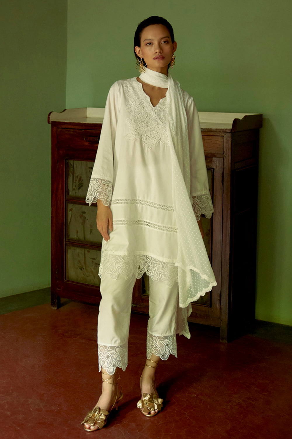 Tara Kurta Set