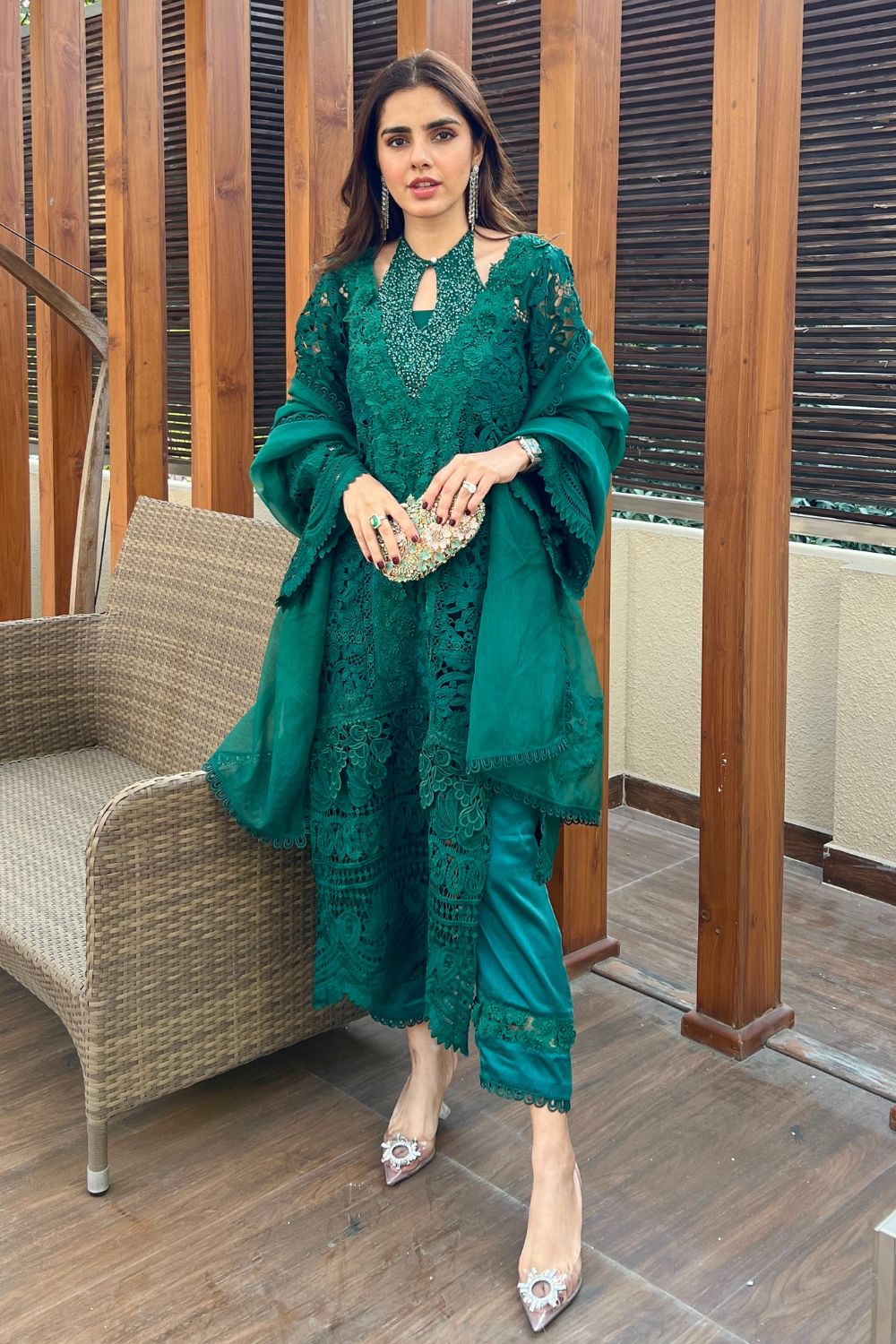 Sharnamli Mehra In Our Janvi Dark Green Kurta Set